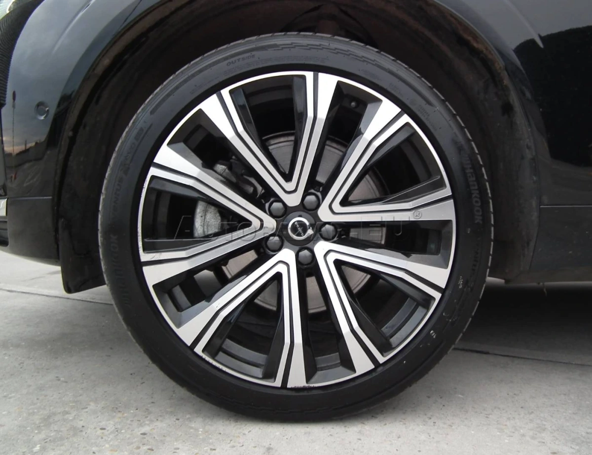 Volvo XC60 Ultimate Style Chrome AWD Plná výbava