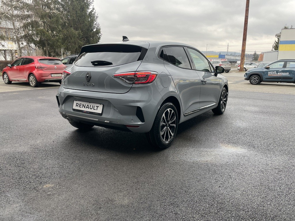 Renault Clio Techno TCe 90