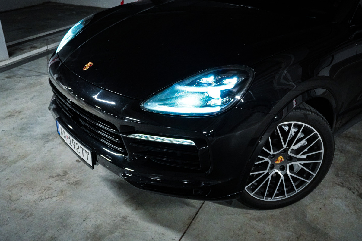 Porsche Cayenne S 4x4 324kW A8