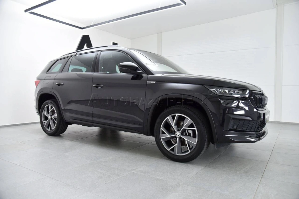 Škoda Kodiaq 2.0 TDI EVO Sportline DSG, LED Matrix, ACC, Ambient, Mŕtvy uhol