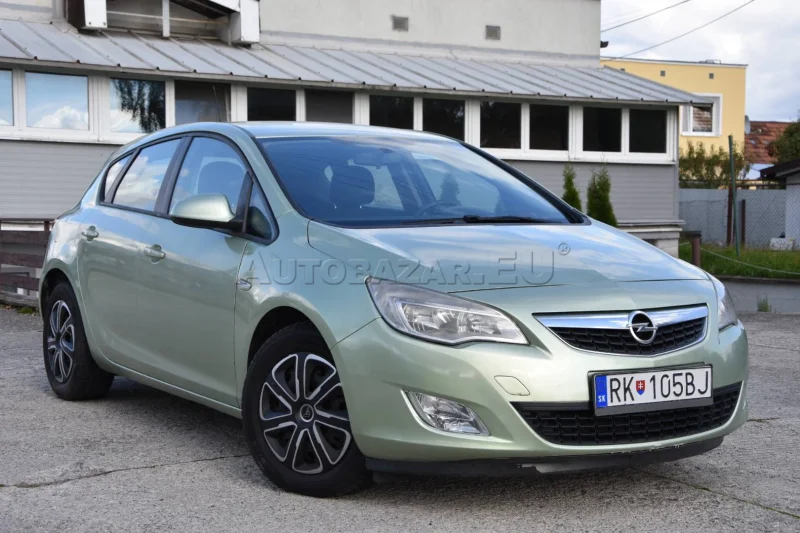 Opel Astra Classic III 1.7 CDTi 110k