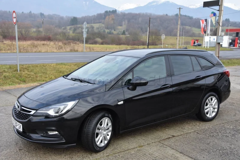 Opel Astra Sport Tourer ST 1.6 CDTI 136k Dynamic AT6