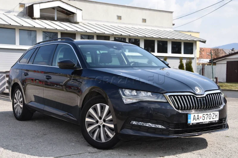 Škoda Superb Combi 2.0 TDI SCR Ambition DSG