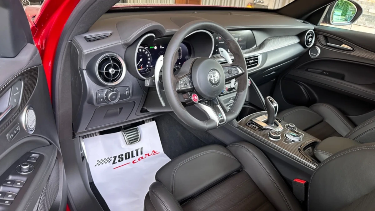 Alfa Romeo Stelvio 2.9 V6 Twin Turbo QV AWD A/T