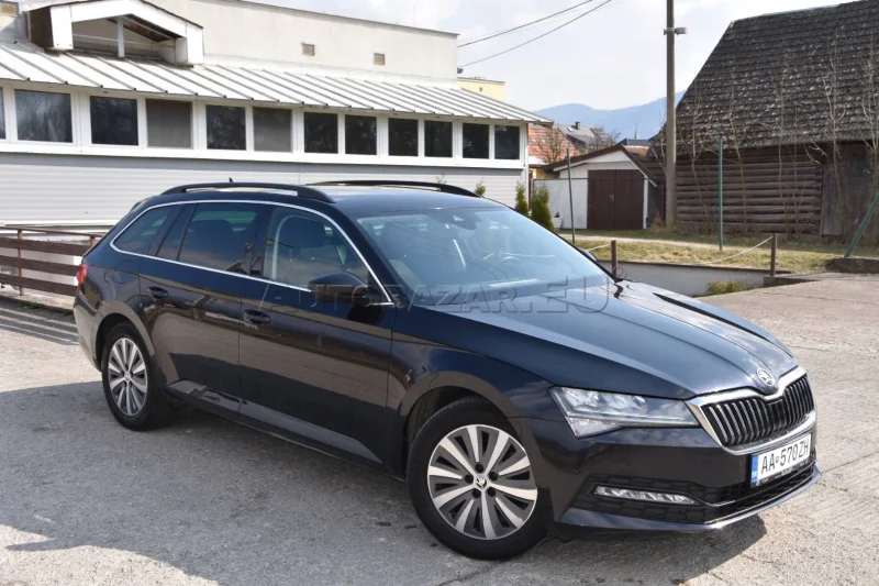 Škoda Superb Combi 2.0 TDI SCR Ambition DSG