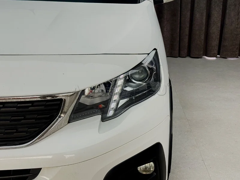 Peugeot Rifter 1.5 BlueHDi 130 Allure