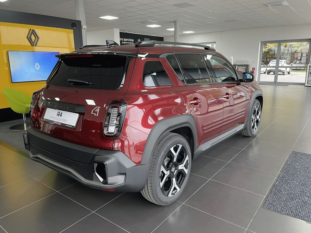 Renault R4 techno 150 k comfort range TOP