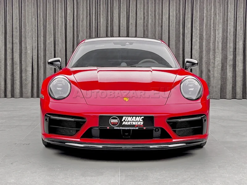 Porsche 911 Carrera 4 GTS Coupé 992