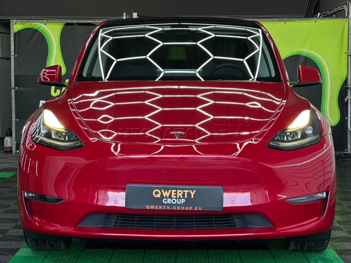 Tesla Model Y 75kWh Long Range AWD