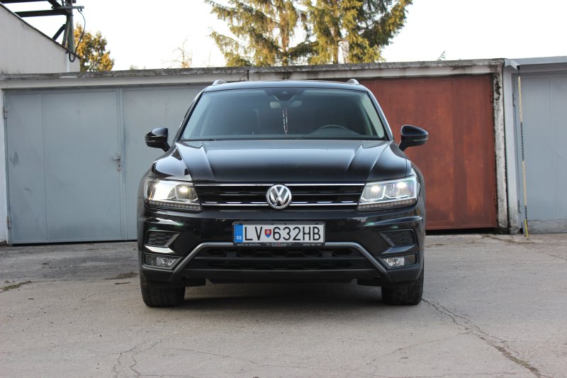Volkswagen Tiguan 2.0TDI 110KW 4x4 HIGHLINE - AJ NA SPLÁTKY
