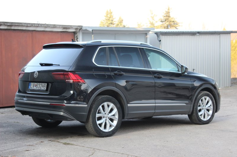 Volkswagen Tiguan 2.0TDI 110KW 4x4 HIGHLINE - AJ NA SPLÁTKY