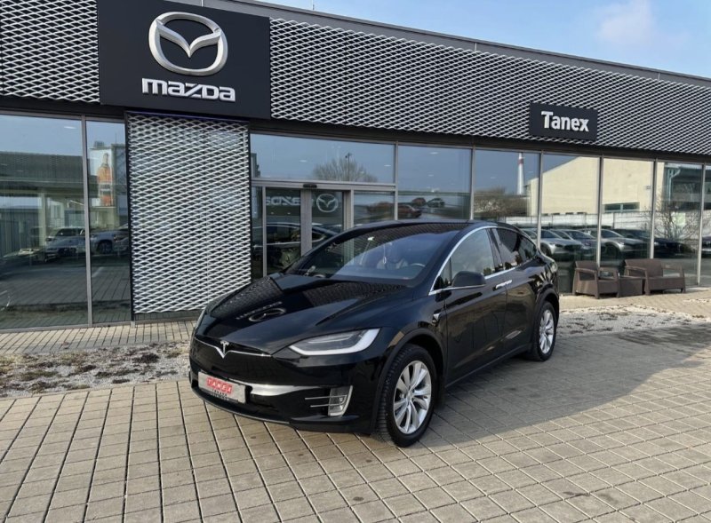 Tesla Model X 100D Dual Motor