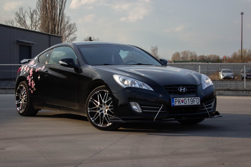 Hyundai GENESIS Coupe AJ NA SPLÁTKY