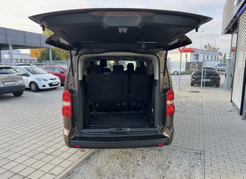 Toyota Proace Verso Family 2.0 D-4D 180 L1 A8