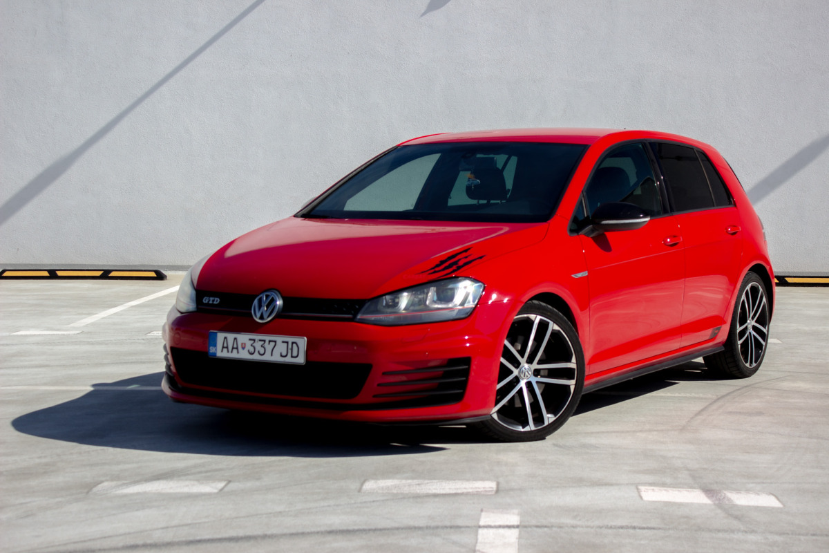 Volkswagen GOLF GTD 2.0 TDI 135kW DSG edition40