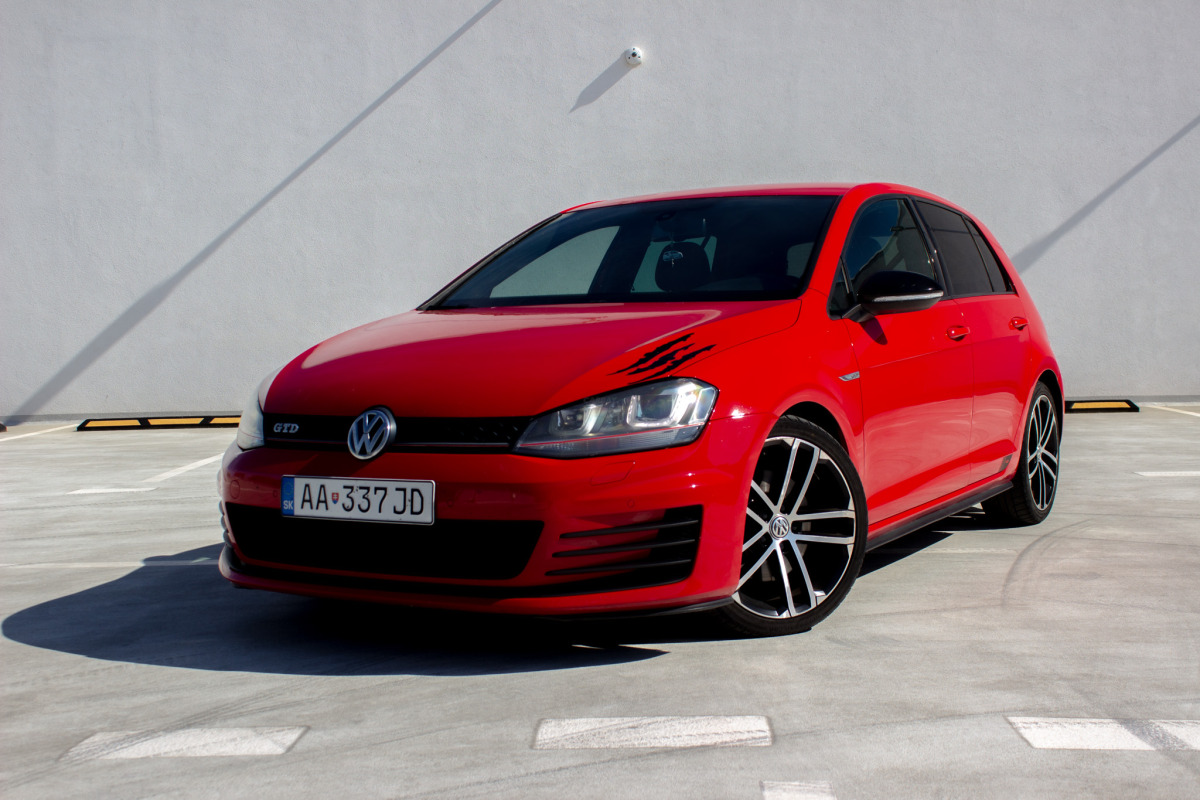 Volkswagen GOLF GTD 2.0 TDI 135kW DSG edition40