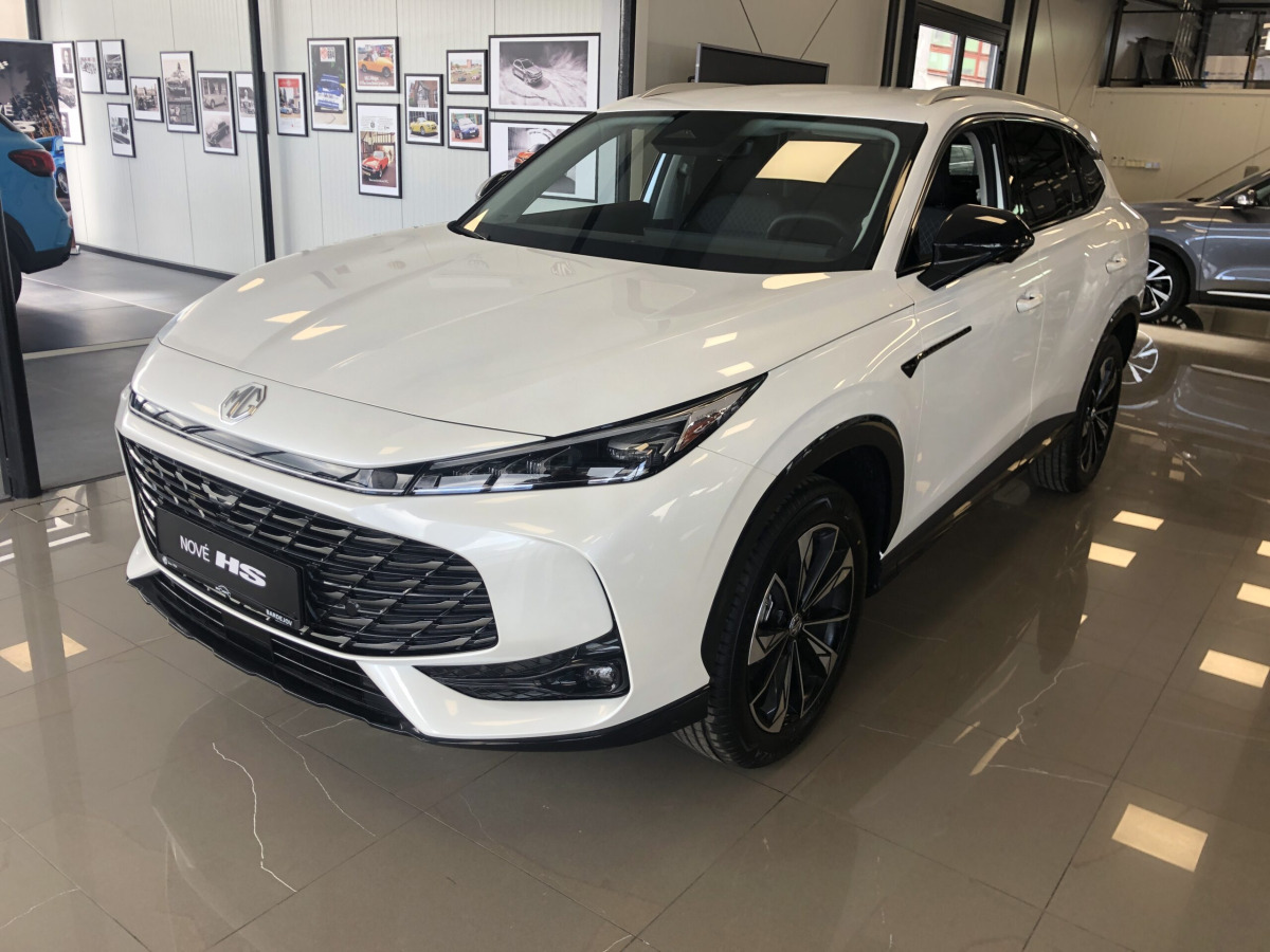 MG HS 1,5T 6MT EMOTION