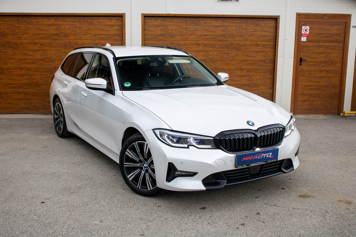 BMW Rad3 Touring 320d xDrive mHEV 140kW 2022 M Sport WEBASTO - Možný odpočet DPH