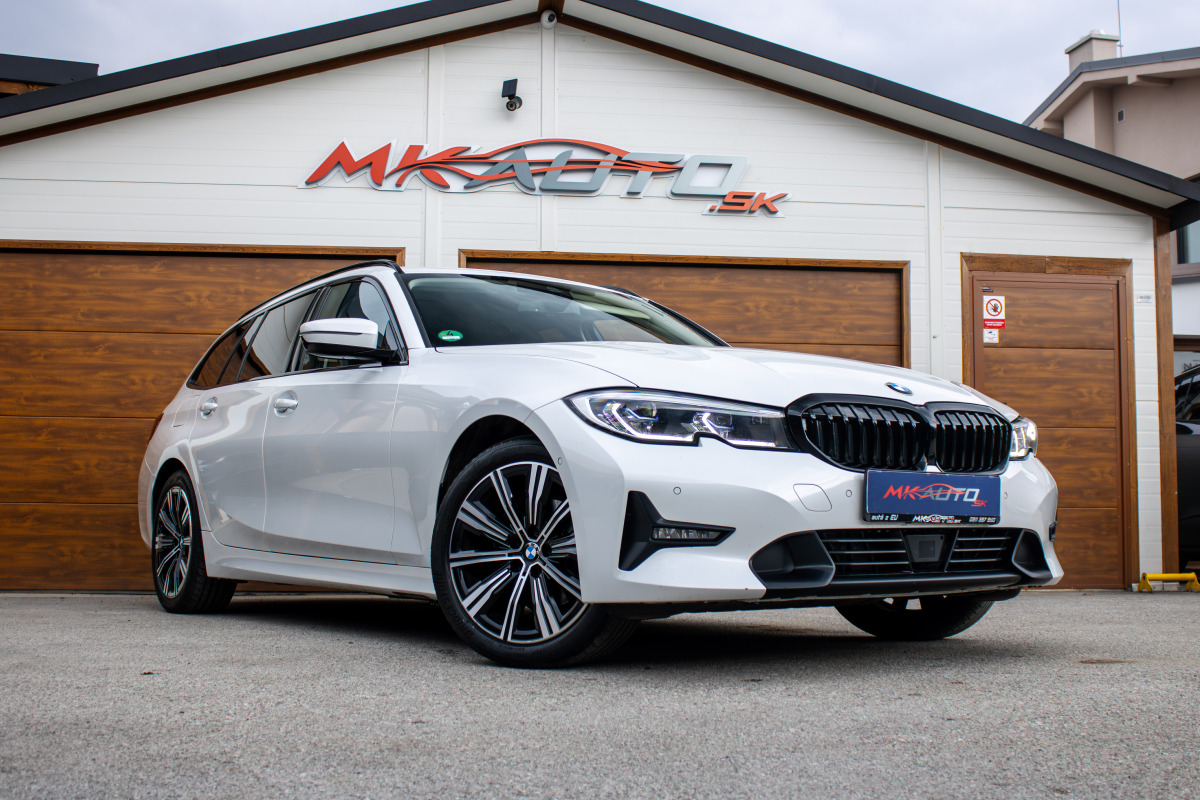 BMW Rad3 Touring 320d xDrive mHEV 140kW 2022 M Sport WEBASTO - Možný odpočet DPH