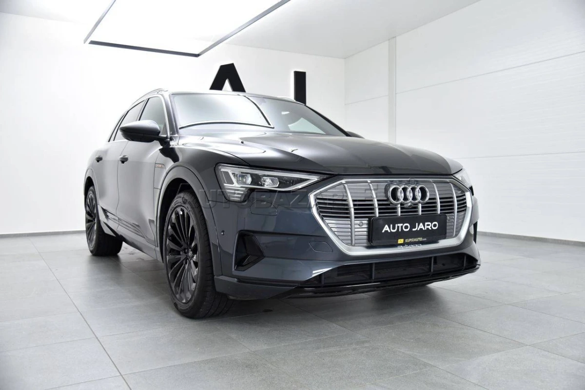 Audi E-tron 50 Quattro Advance A/T, LED Matrix, Panorama, 360kam, Vzduch.podvozok