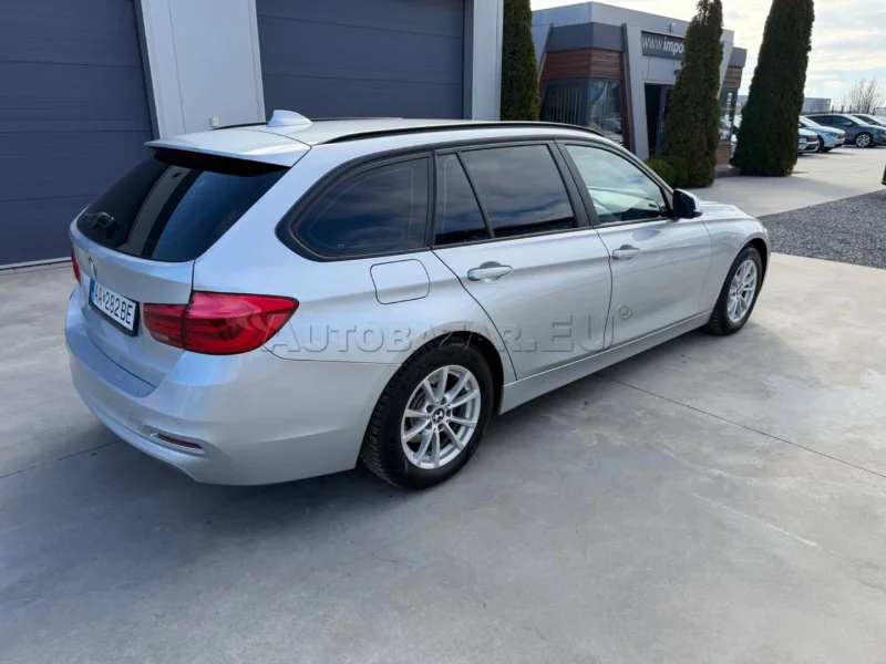 BMW  Rad 3 Touring 320d A/T
