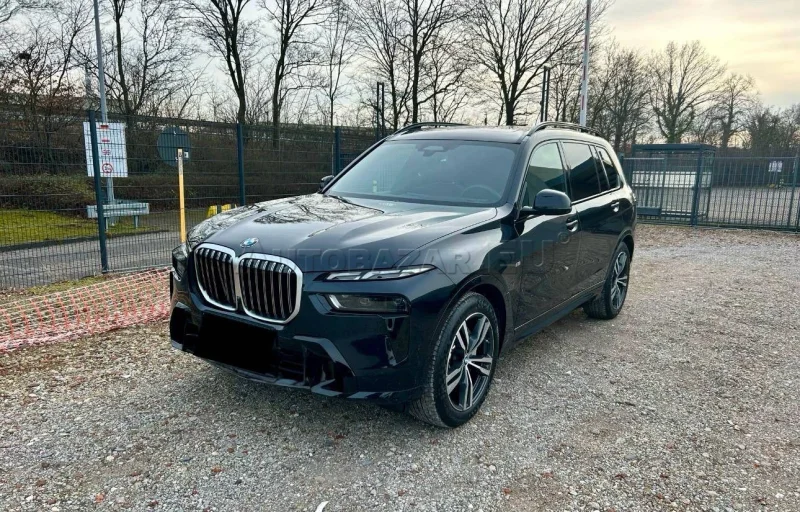 BMW X7 xDrive40d – M Sport – Soft-Close – 5-Zone Klima - Záruka
