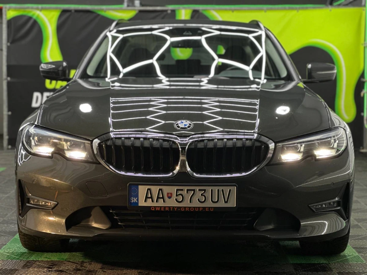 BMW 318d Rad 3 Touring mHEV A/T