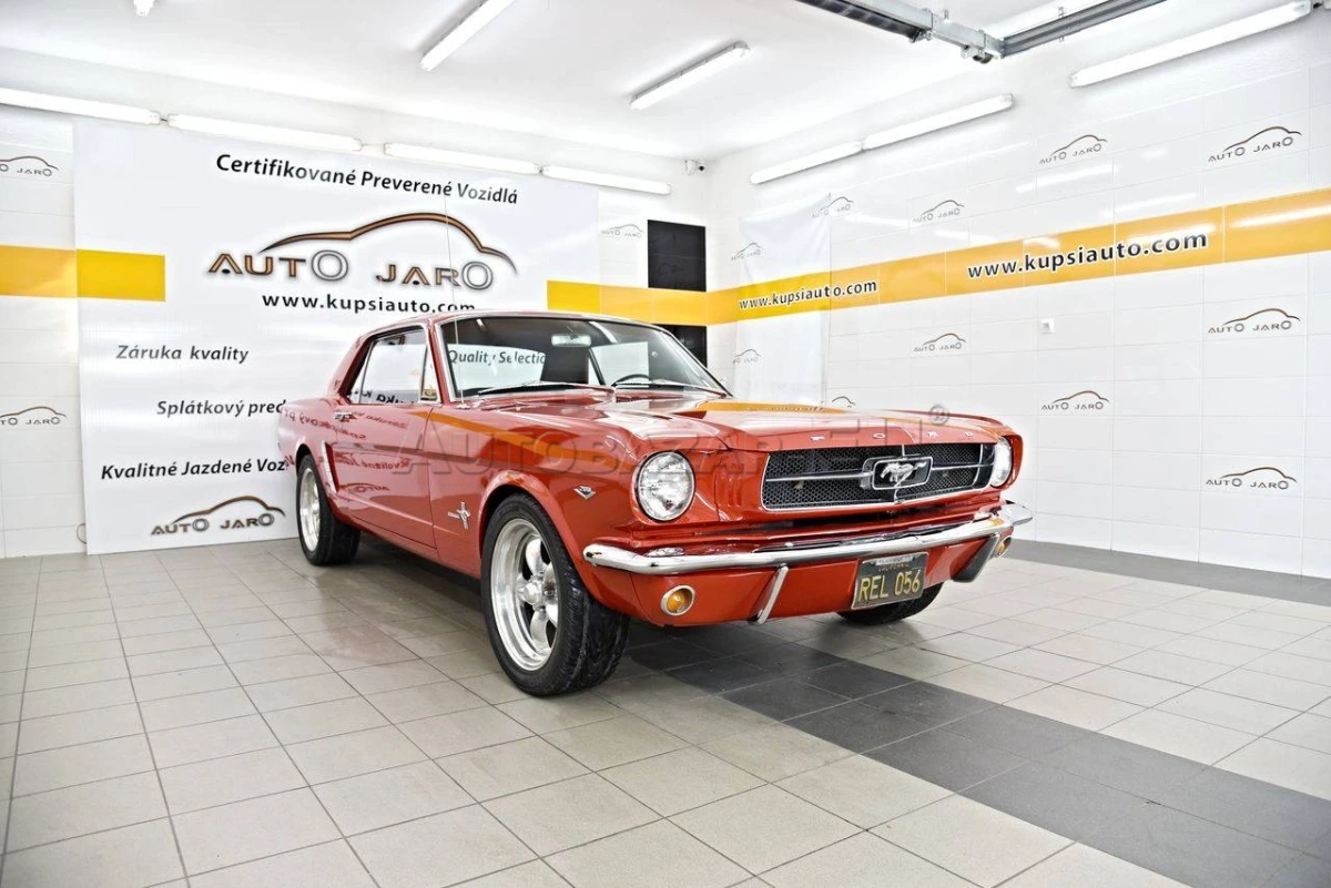 Ford Mustang 289 V8 COUPE