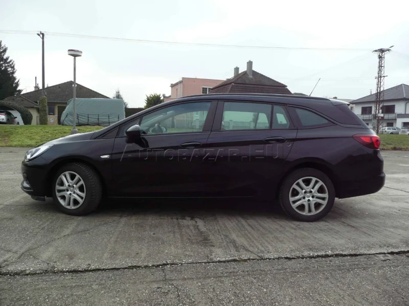 Opel Astra Sport Tourer ST 1.6 CDTI S&S 136k Dynamic