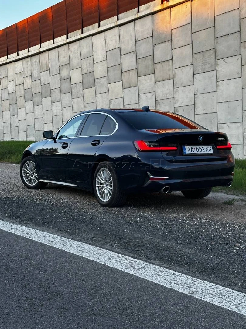 BMW Rad 3 330e Luxury Line Individual