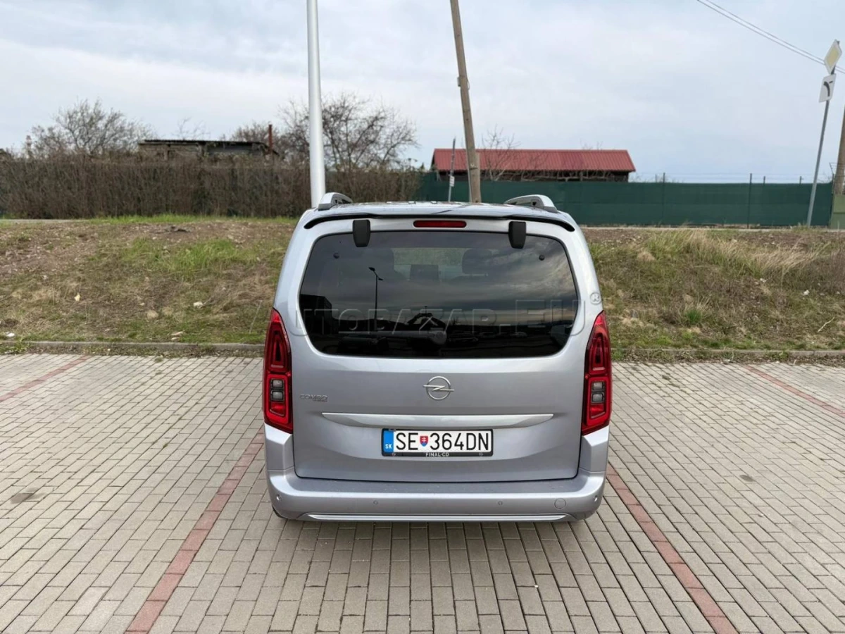 Opel Combo Life 1.2 Turbo 130k Elegance Plus AT8