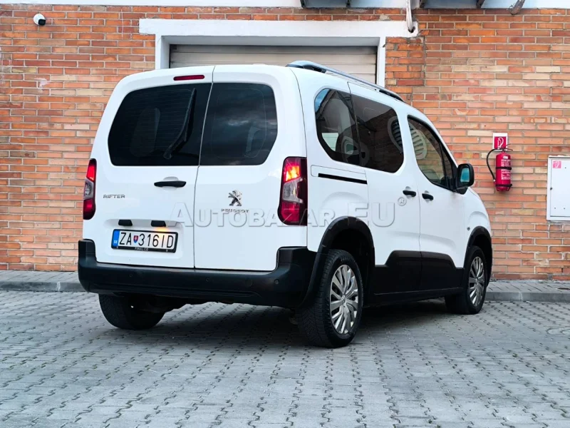 Peugeot Rifter 1.5 BlueHDi 100 Active