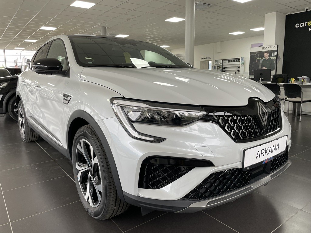 Renault Arkana E-Tech full hybrid 145 Strešné okno