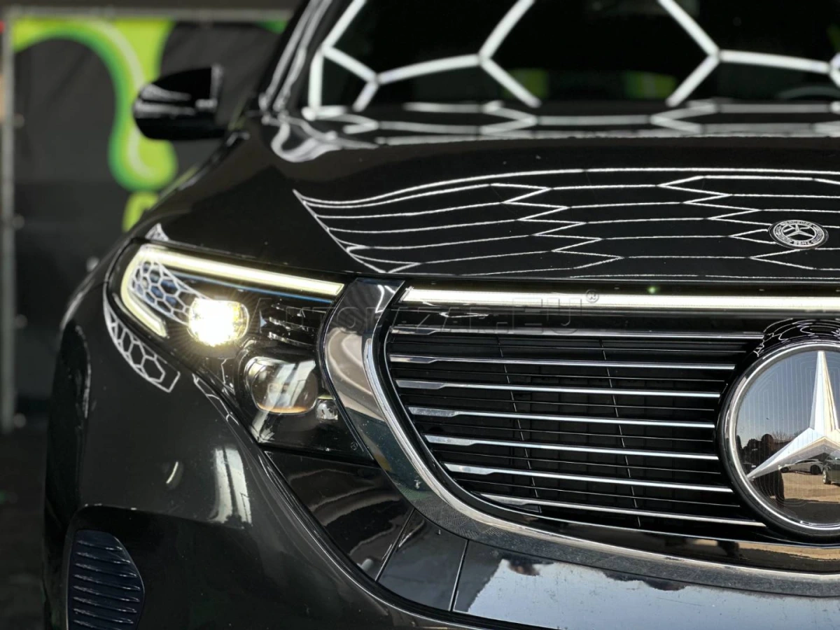 Mercedes-Benz EQC 400 4MATIC