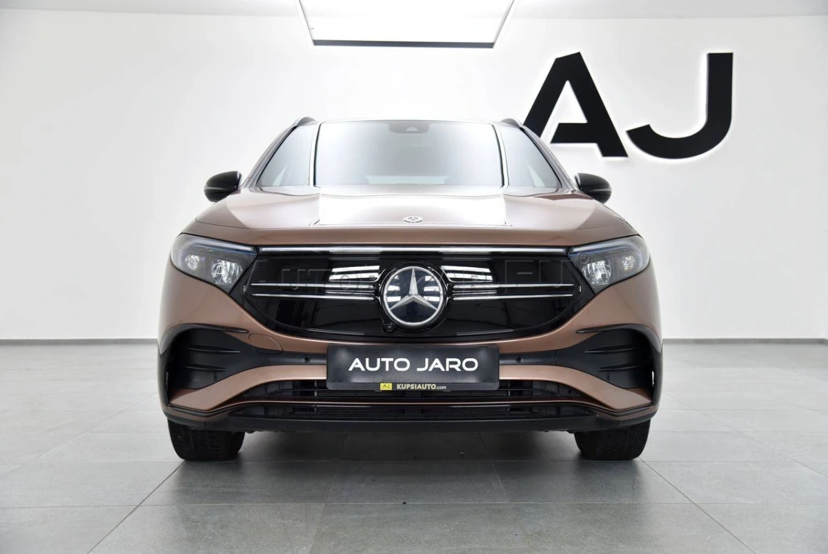 Mercedes-Benz EQA 250 AMG Line A/T, LED, Kamera, Panorama, Alcantara, Ambient, El.kufor