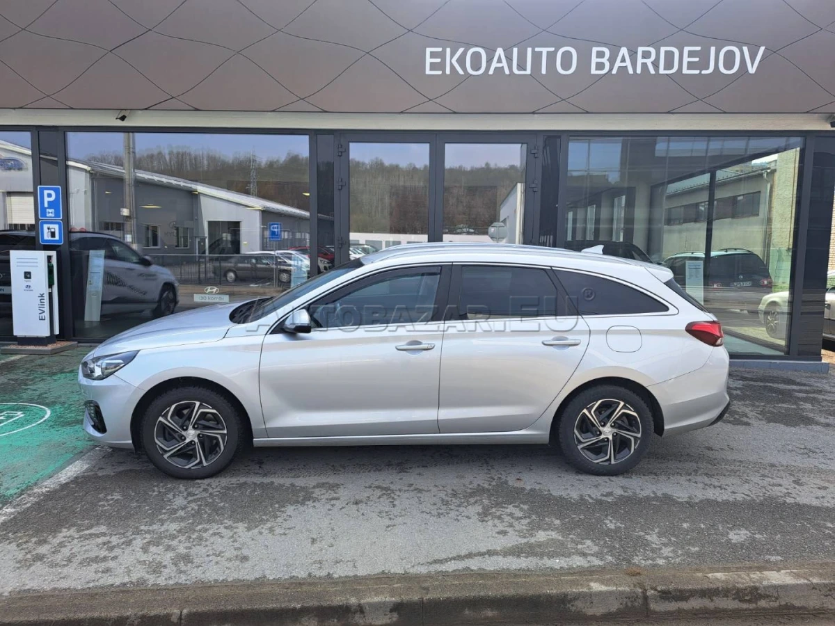 Hyundai i30 CW 1.5i CVVT Family