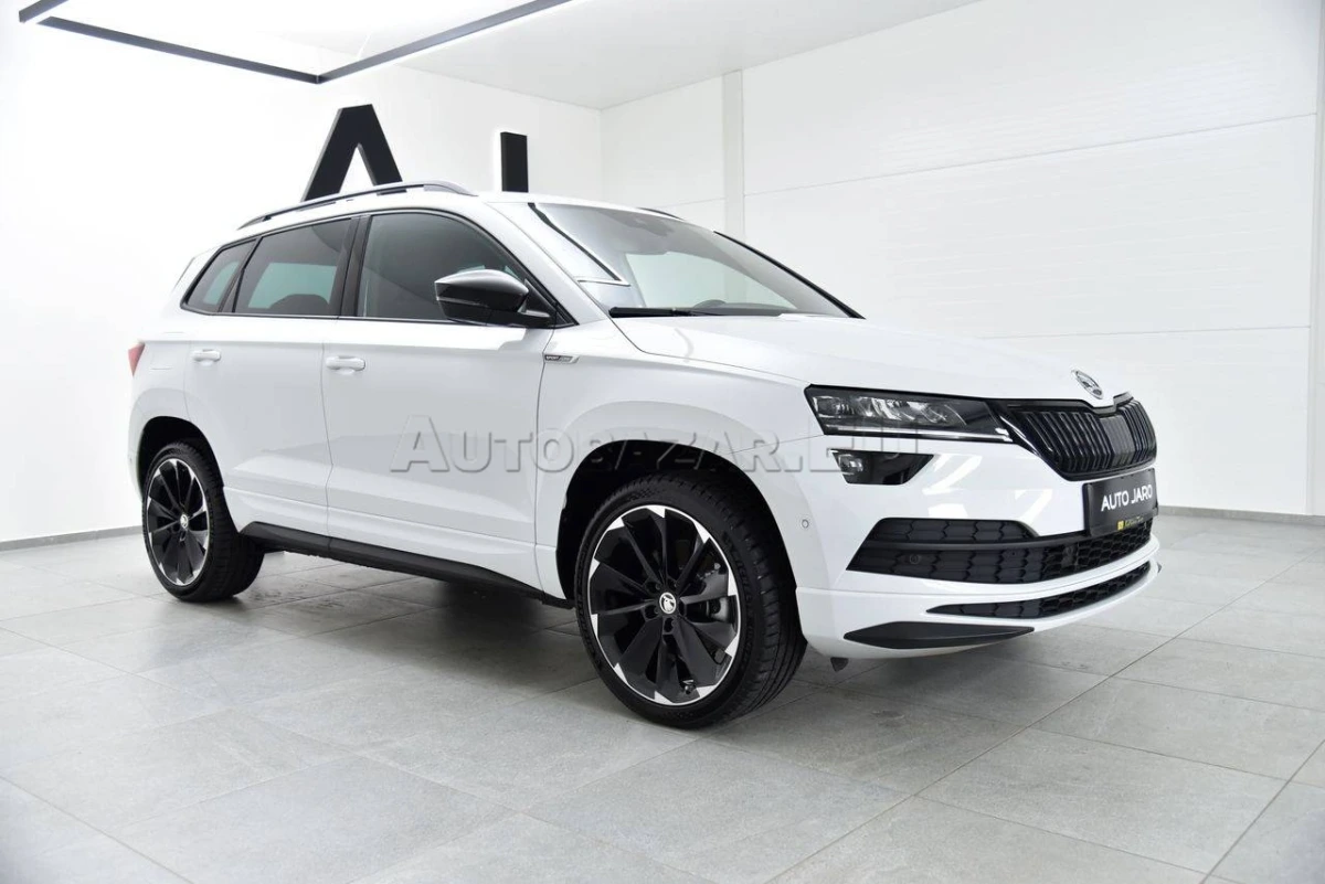 Škoda Karoq 1.5 TSI Sportline DSG, LED, ACC, Lane Assist, Ambient, CANTON, VIrtual