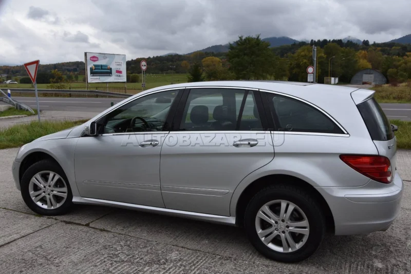Mercedes-Benz R trieda 500 4-matic