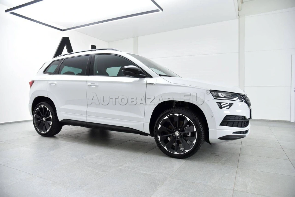 Škoda Karoq 1.5 TSI Sportline DSG, LED, ACC, Lane Assist, Ambient, CANTON, VIrtual