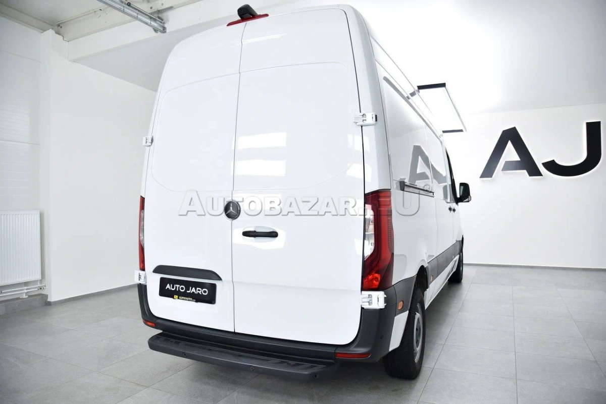 Mercedes-Benz Sprinter 215 CDI L2H2 FWD 9G-Tronic, LED, Kamera, ACC, Mŕtvy uhol