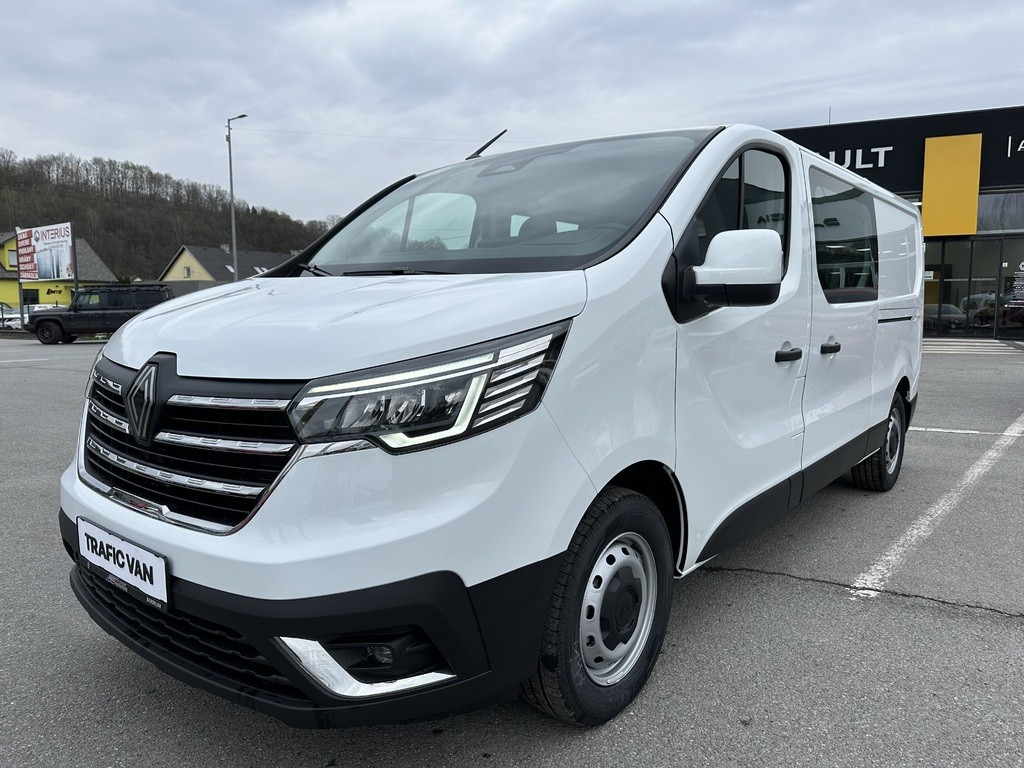 Renault Trafic L2H1P2 dCi 150 Extra dvojkabína 6 miest GSR2