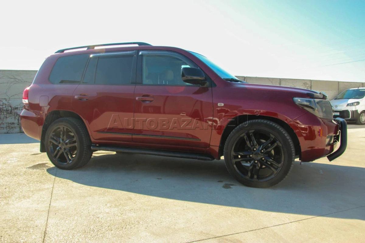 Toyota Land Cruiser V8 4.5 I D-4D Lux+ 7m