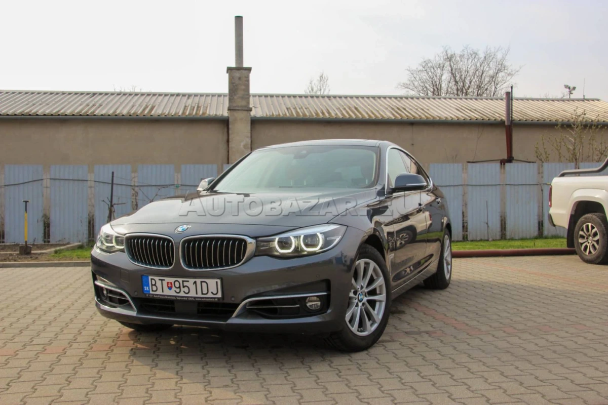 BMW 320i Rad 3 GT xDrive A/T