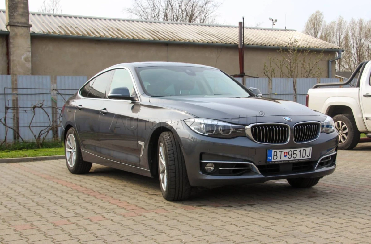 BMW 320i Rad 3 GT xDrive A/T