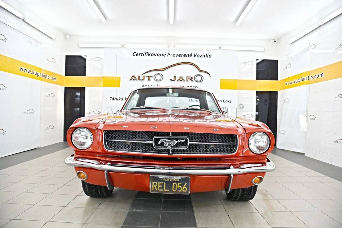 Ford Mustang 289 V8 COUPE
