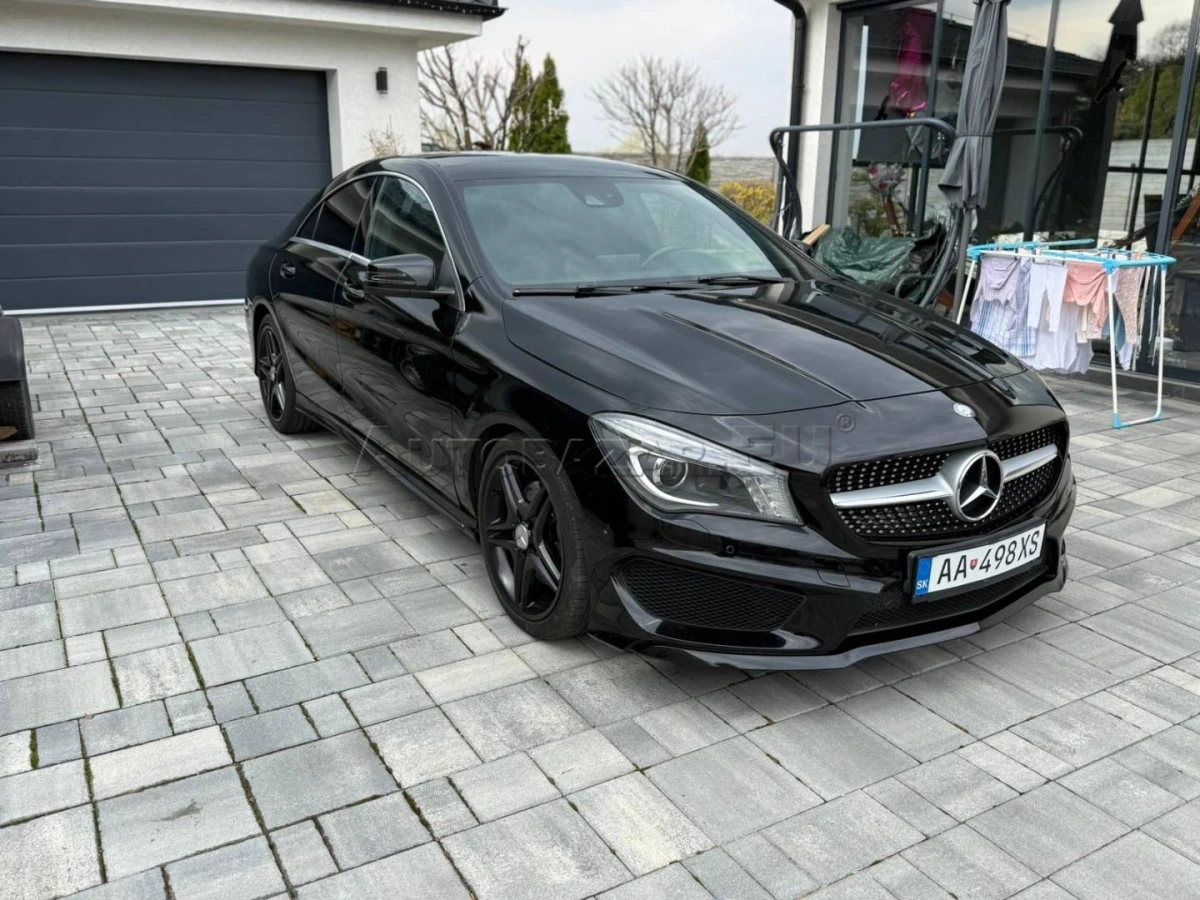 Mercedes-Benz CLA Kupé 220 CDI AMG LINE 4matic