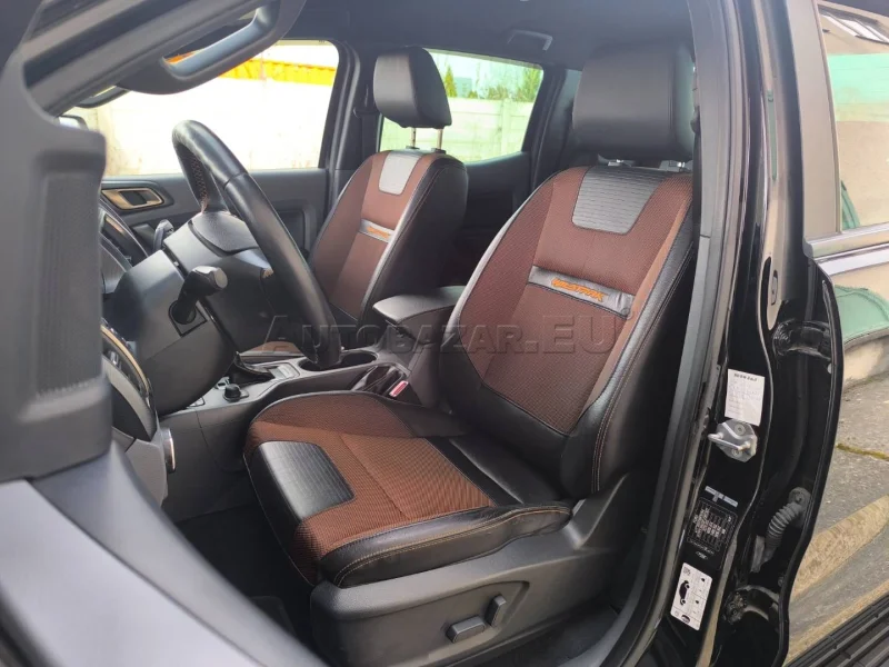 Ford Ranger 3.2 TDCi DoubleCab 4x4 WildTrak A6