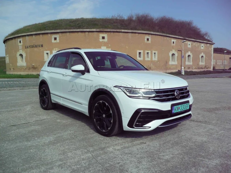 Volkswagen Tiguan R-Line 1.4 TSI 110kW + plug-in hybrid (180kW/245k)