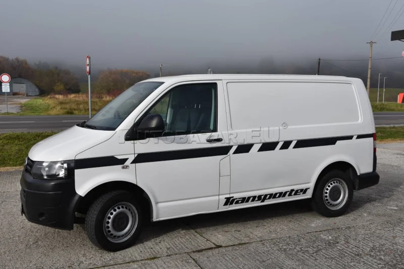 Volkswagen T5 Transporter 2,0TDi, 75kW, M5, 4d. 3.Miestne