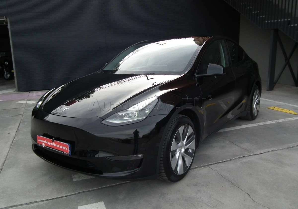 Tesla Model Y Long Range AWD
